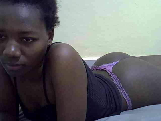 Sexydee14 webcam
