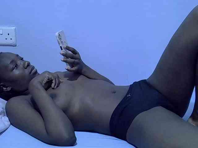 Sexydee14 webcam