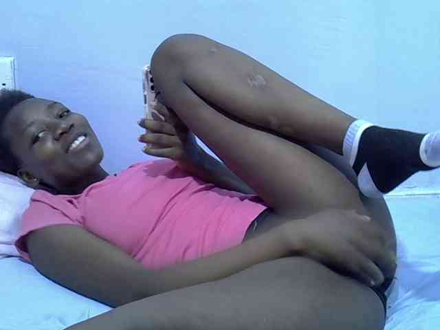Sexydee14 webcam