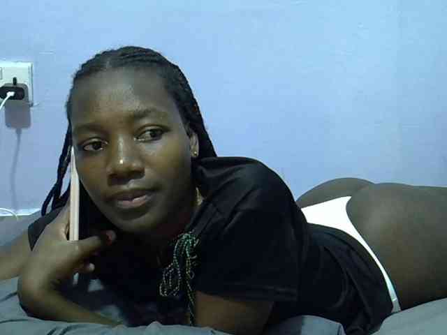 Sexydee14 webcam