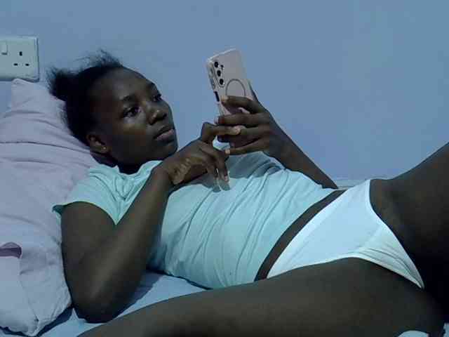 Sexydee14 webcam