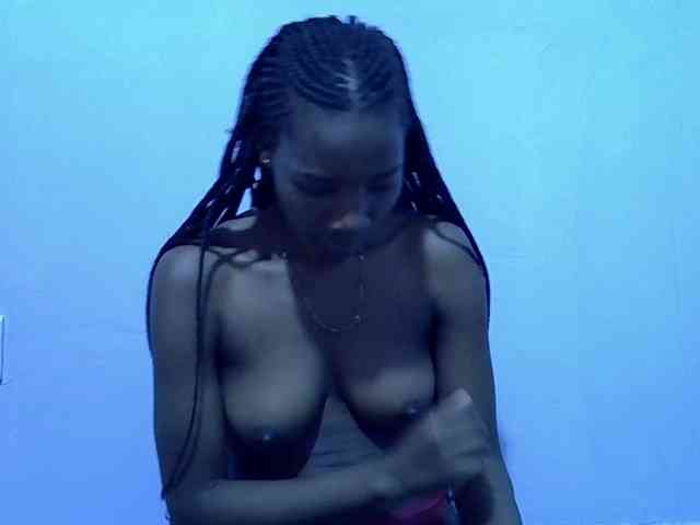 Sexydee14 webcam