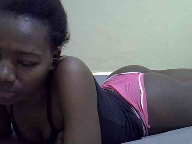 Sexydee14 webcam