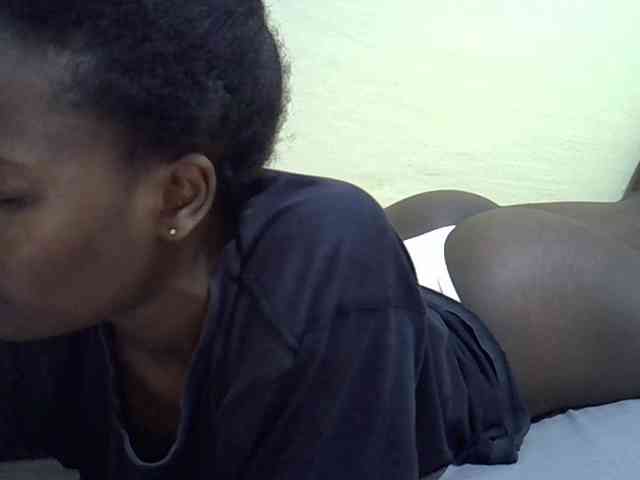Sexydee14 webcam