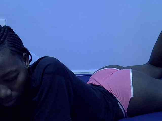 Sexydee14 webcam