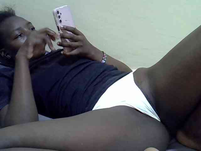 Sexydee14 webcam