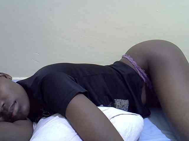 Sexydee14 webcam