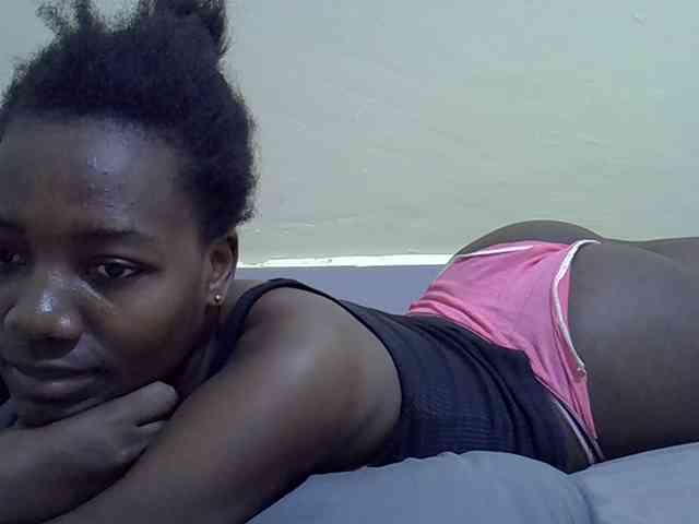 Sexydee14 webcam