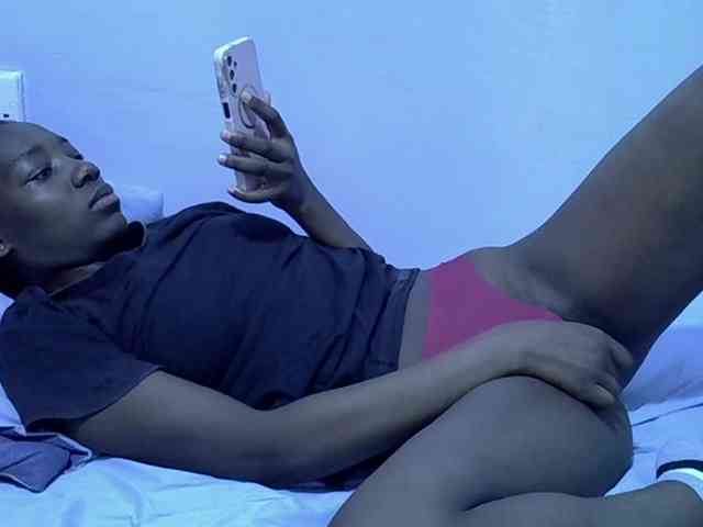 Sexydee14 webcam