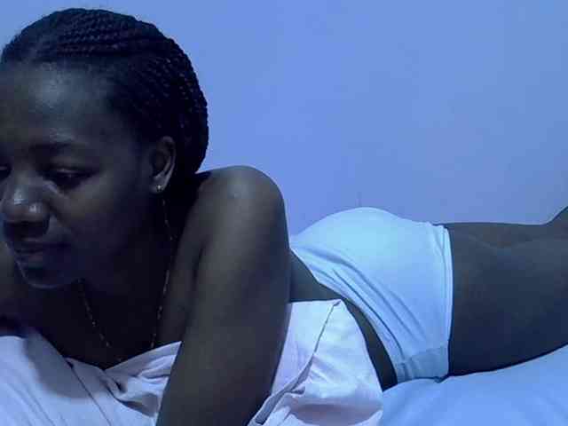 Sexydee14 webcam
