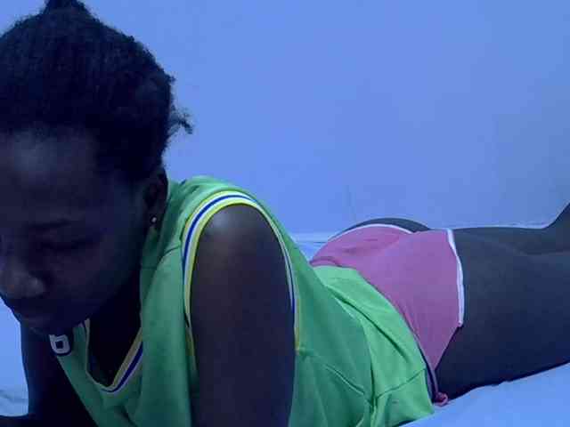 Sexydee14 webcam