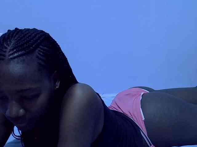 Sexydee14 webcam