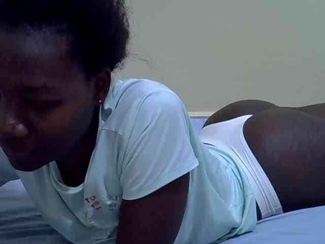 Sexydee14 webcam