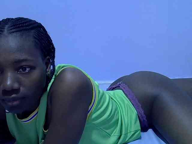 Sexydee14 webcam