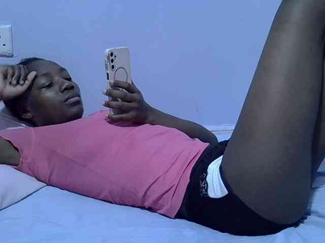 Sexydee14 webcam