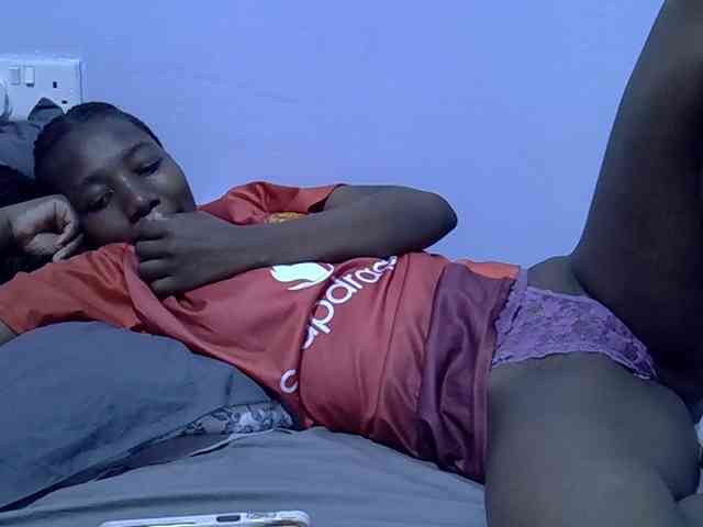Sexydee14 webcam