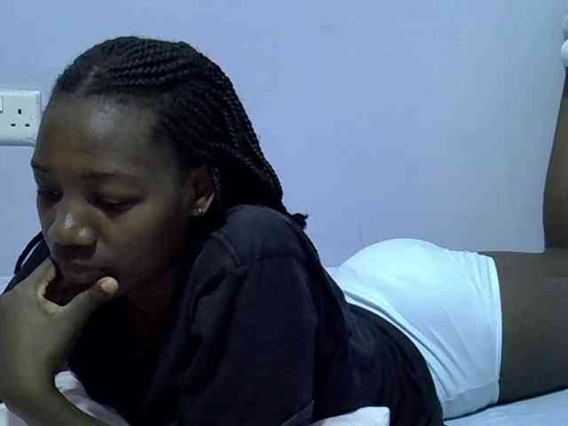 Sexydee14 webcam