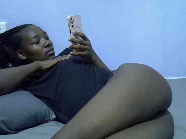 Sexydee14 webcam