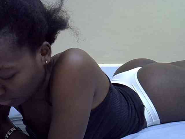 Sexydee14 webcam