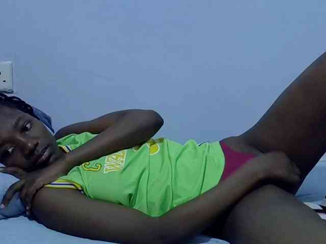 Sexydee14 webcam