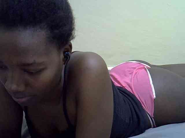 Sexydee14 webcam