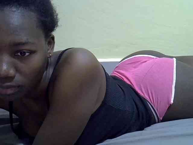Sexydee14 webcam