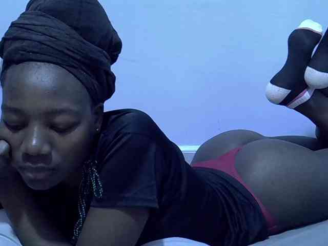 Sexydee14 webcam
