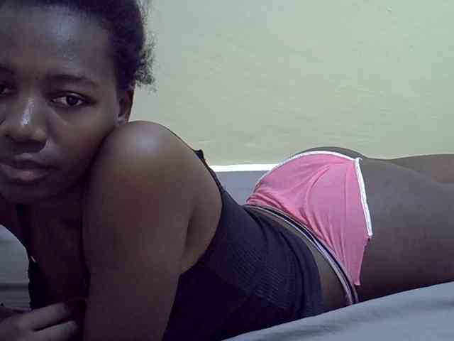 Sexydee14 webcam