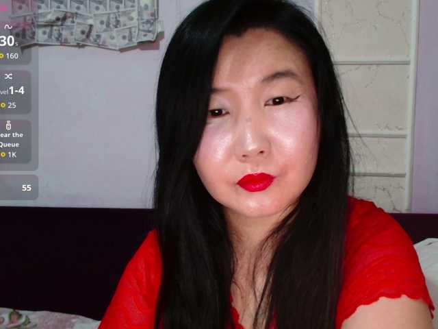 Bet-Lu's BongaCams show and profile