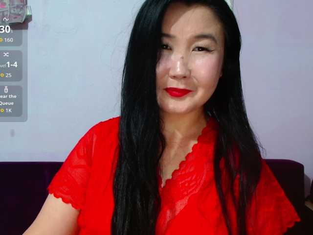 Bet-Lu's BongaCams show and profile