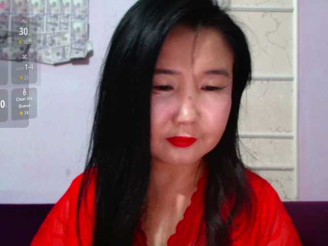 Bet-Lu's BongaCams show and profile