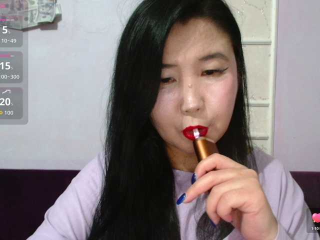 Bet-Lu's BongaCams show and profile