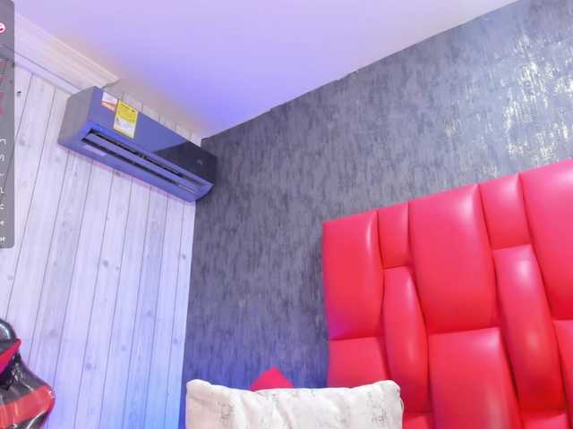 Paola233's BongaCams show and profile