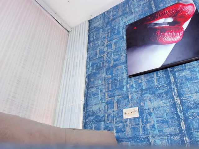 Paola233's BongaCams show and profile