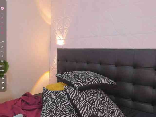 Paola233 webcam