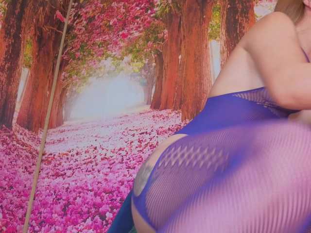 Preview of erotic-cum