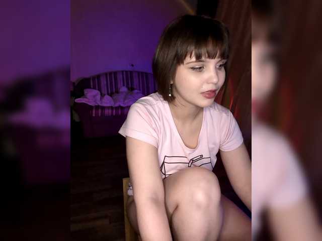 Kikki's BongaCams show and profile