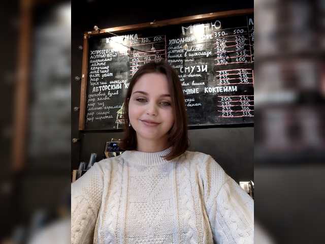 Kikki's BongaCams show and profile