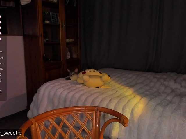 AprilCoy's BongaCams show and profile