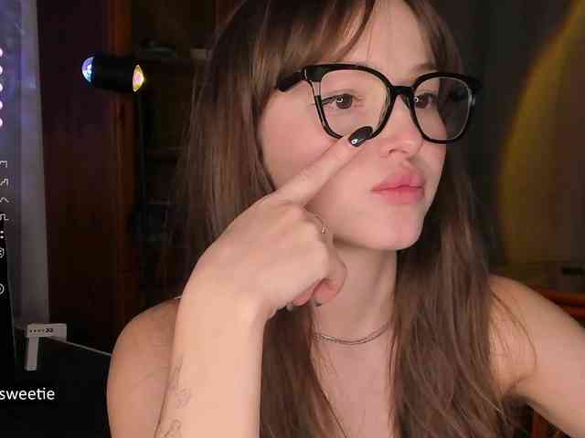 AprilCoy webcam