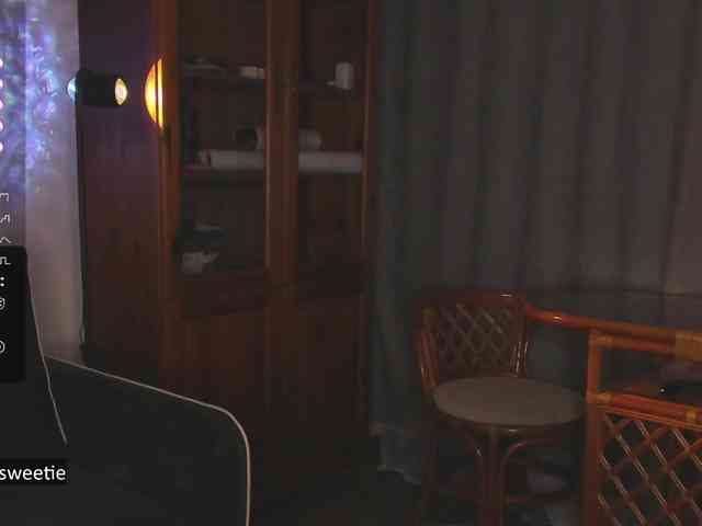 AprilCoy webcam