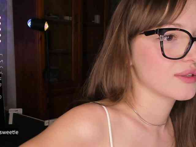 AprilCoy webcam