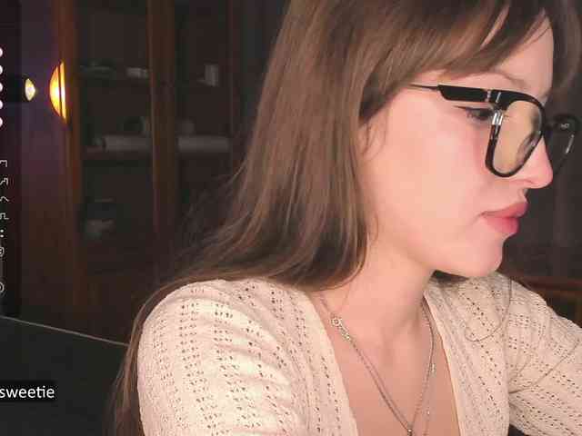 AprilCoy webcam