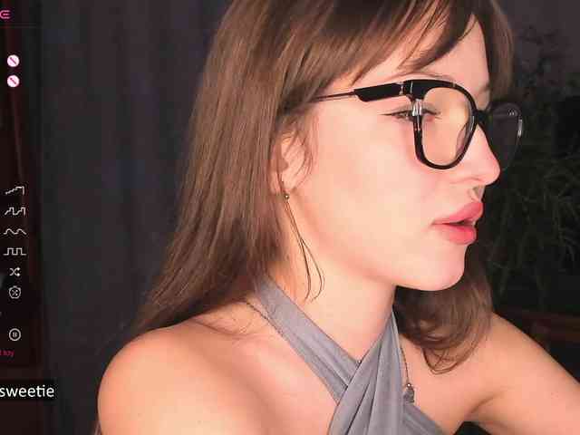 AprilCoy webcam