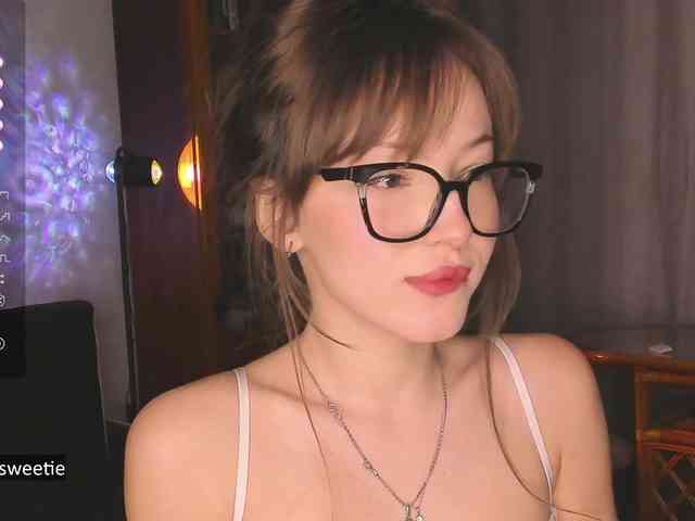 AprilCoy webcam