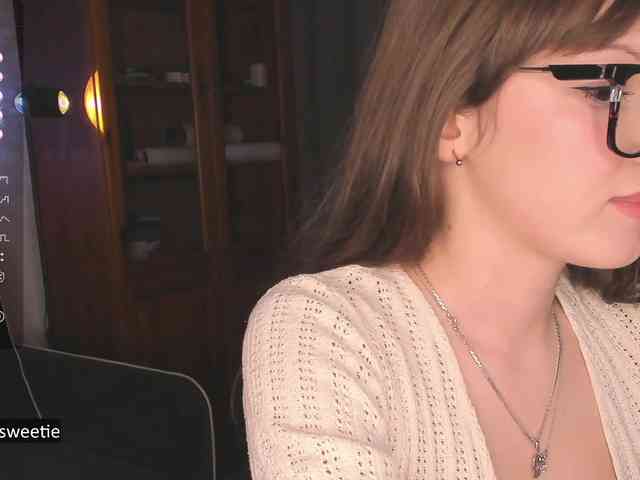 AprilCoy webcam