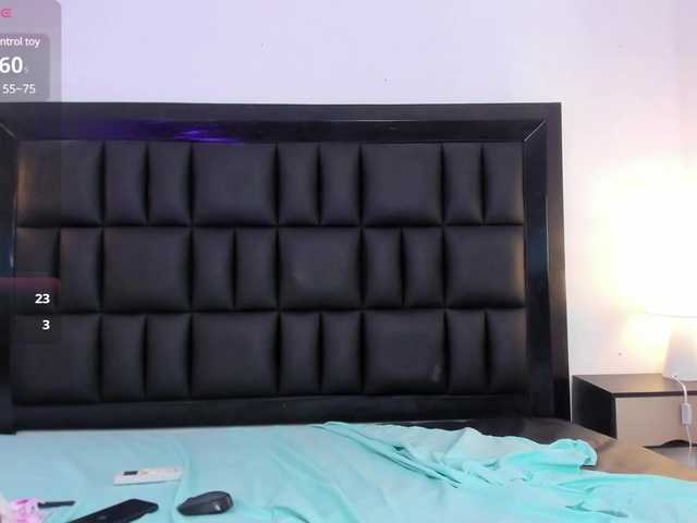  Petite-esther chat room