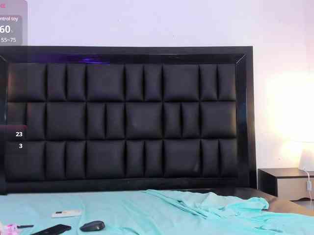 Petite-esther webcam