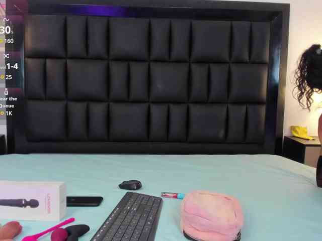 Petite-esther webcam