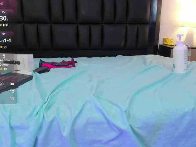 Petite-esther webcam